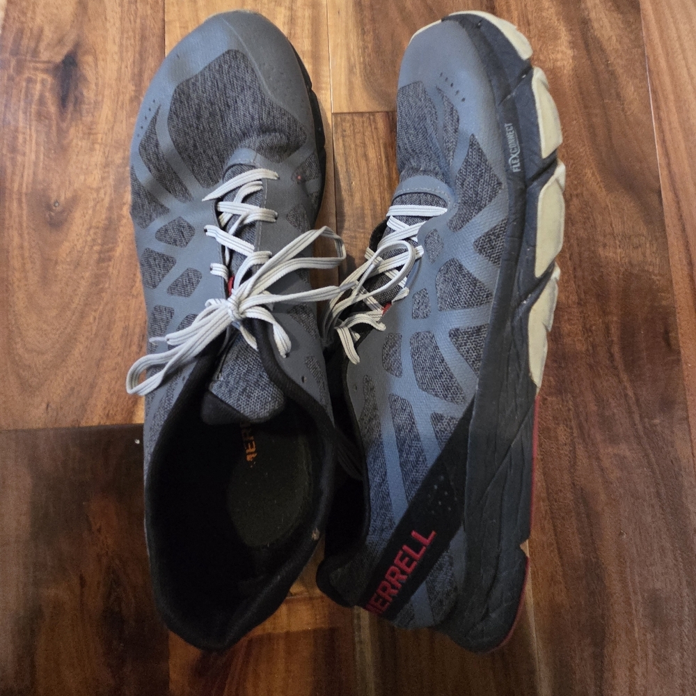 Merrell Gray and Black Men's Shoes
